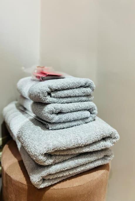 Charmant Petit Appartement. Лиеж Екстериор снимка